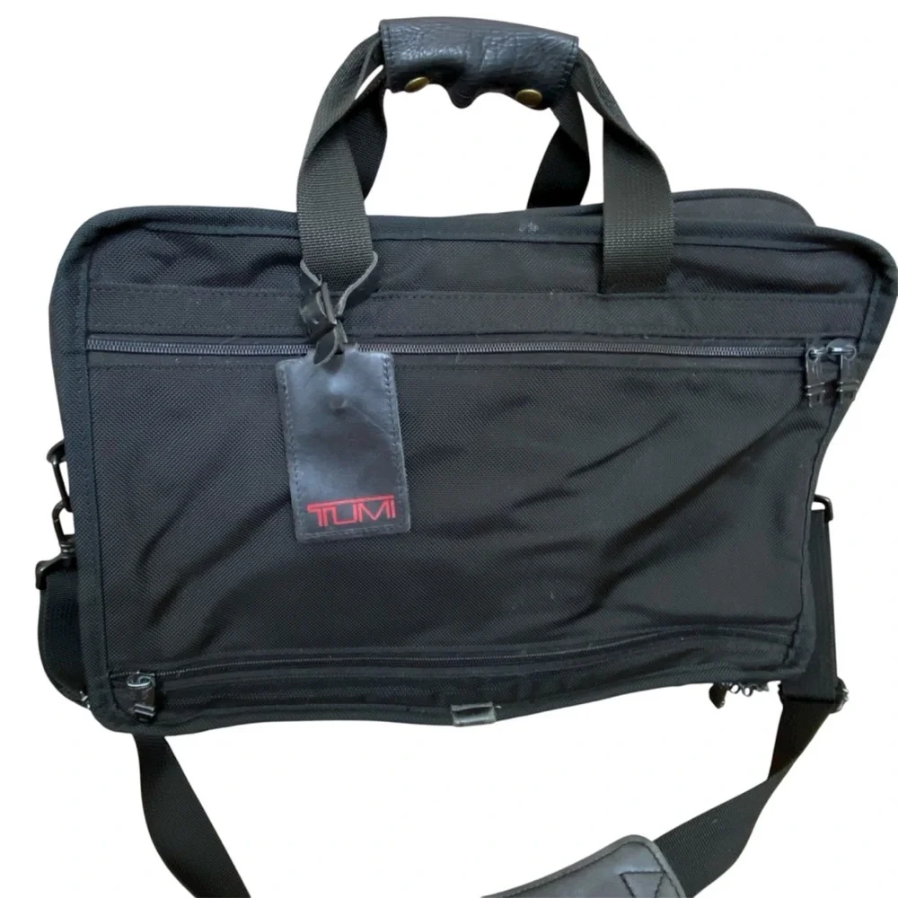 Vintage Tumi Expandable Laptop Travel Case